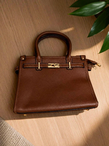 Bolsa Feminina Transversal com Fecho Giratório Modelo Brisa