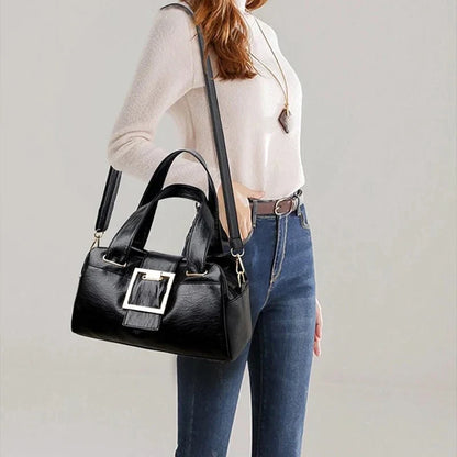 Bolsa Feminina de Ombro, Design Clássico Modelo Raissa
