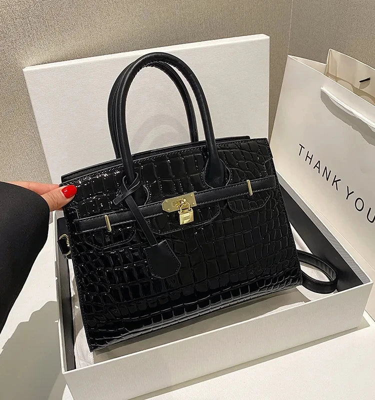 Bolsa Feminina em Couro PU Textura Croco Modelo Blinkin