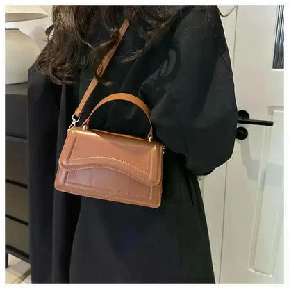 Bolso Bandolera Femenino con Diseño Estructurado Modelo Belle Époque